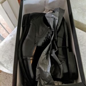 NIB Rockport Men's Cap Toe Dress Shoe